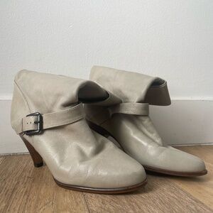 Vintage Grey Booties Y2K style Size 8!!